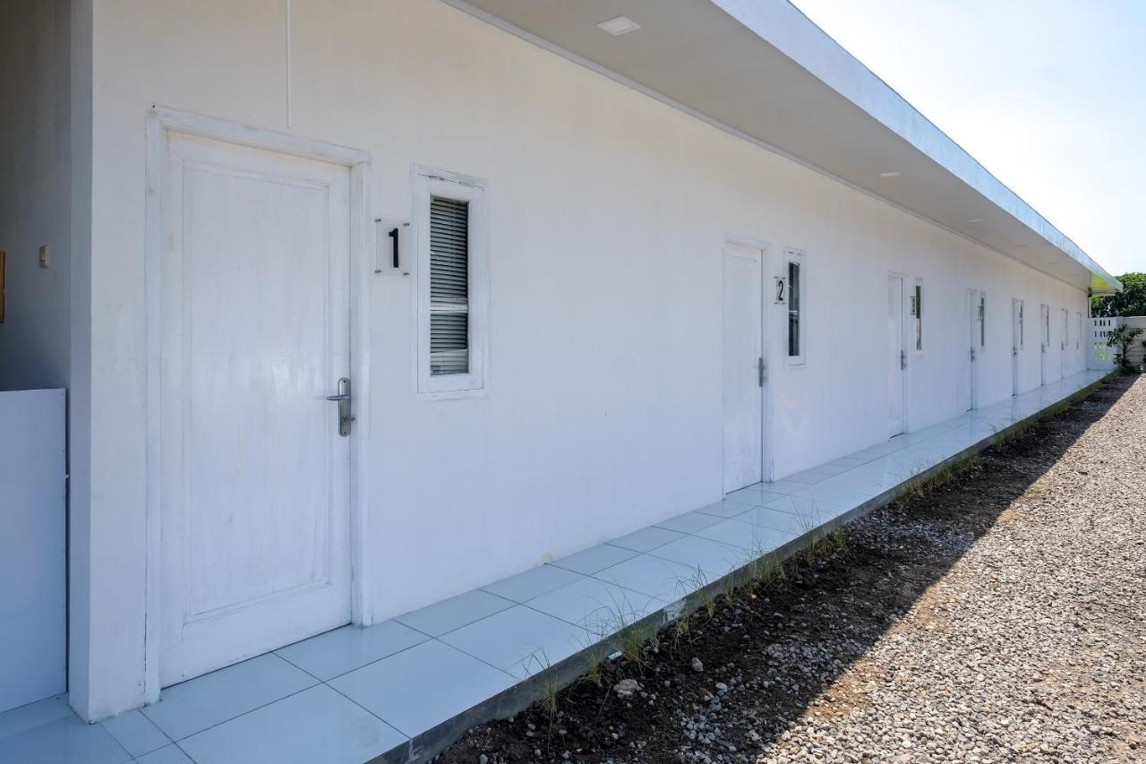 Reddoorz Near Tugu Kartasura Ξενοδοχείο Sukoharjo Εξωτερικό φωτογραφία