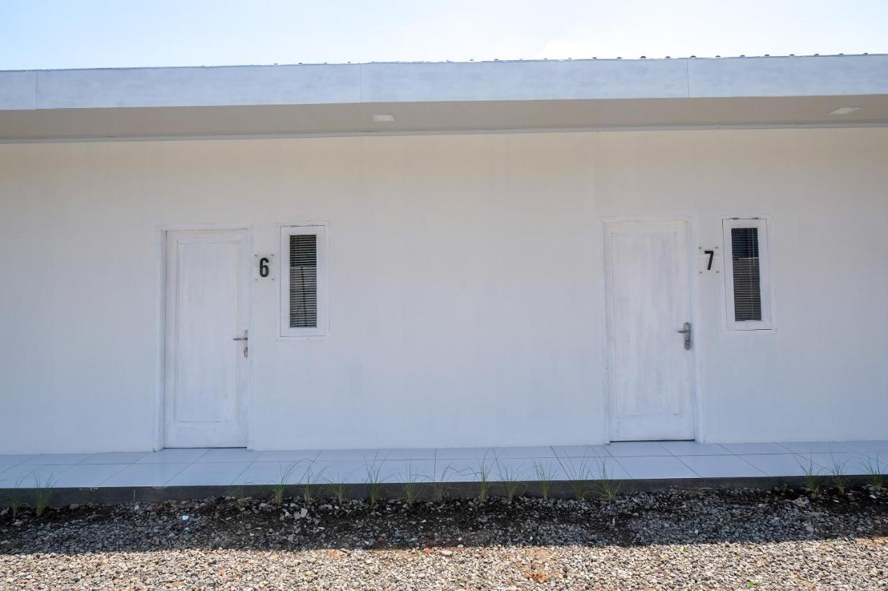 Reddoorz Near Tugu Kartasura Ξενοδοχείο Sukoharjo Εξωτερικό φωτογραφία